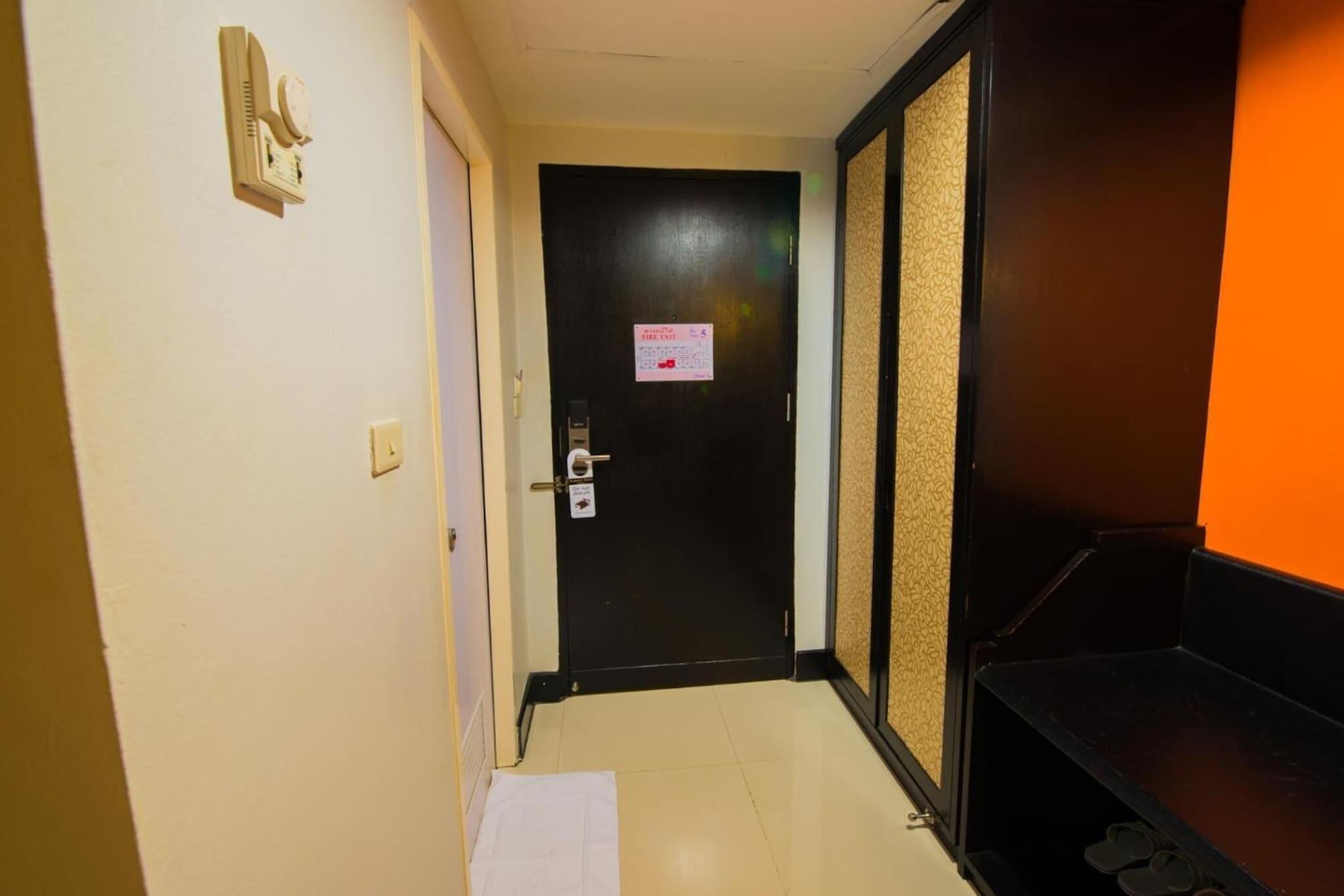 Asawann Hotel Nongkhai Нонгкхай Экстерьер фото