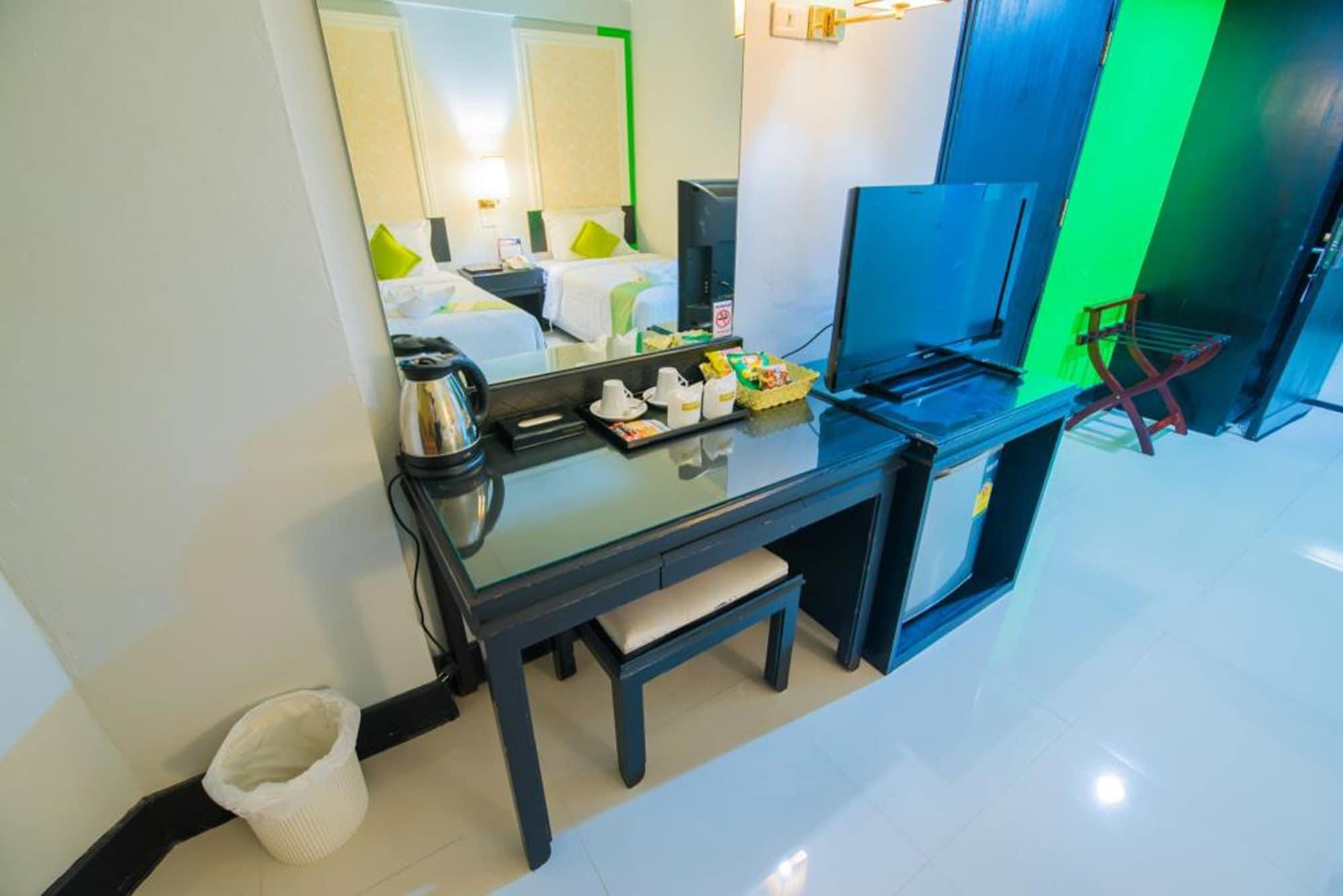 Asawann Hotel Nongkhai Нонгкхай Экстерьер фото