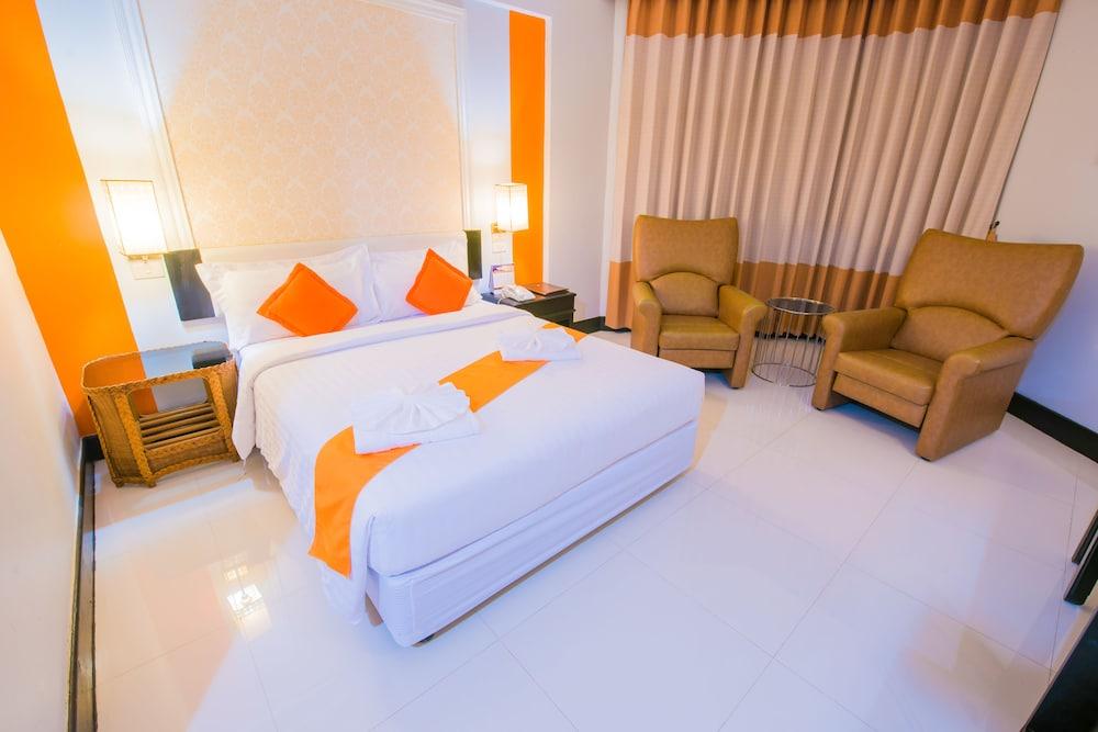 Asawann Hotel Nongkhai Нонгкхай Экстерьер фото
