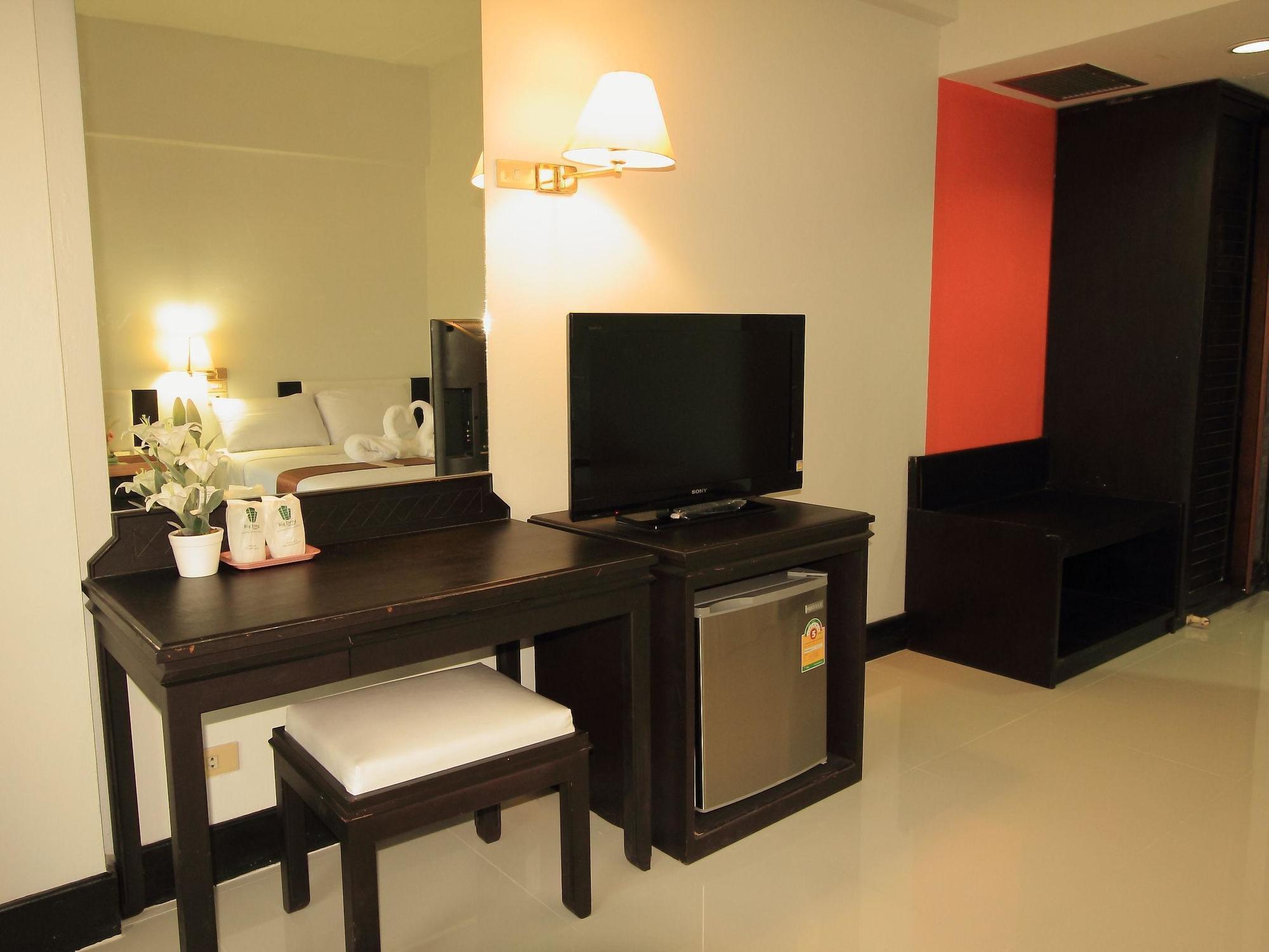 Asawann Hotel Nongkhai Нонгкхай Экстерьер фото