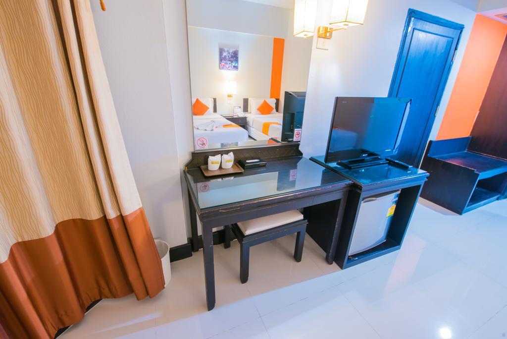 Asawann Hotel Nongkhai Нонгкхай Номер фото