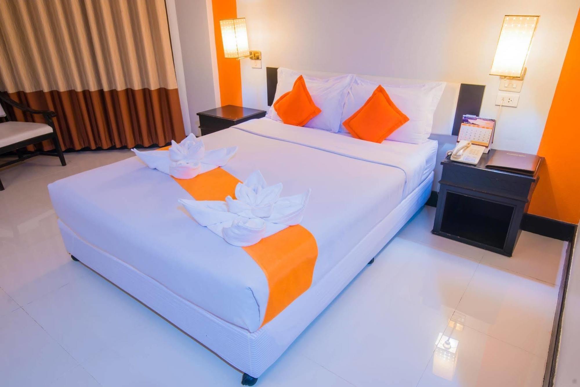 Asawann Hotel Nongkhai Нонгкхай Экстерьер фото