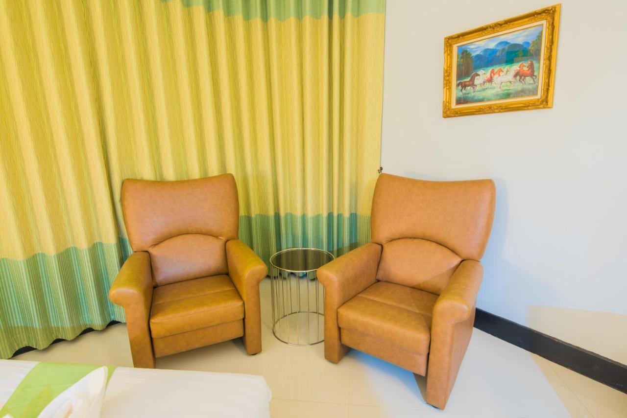Asawann Hotel Nongkhai Нонгкхай Экстерьер фото