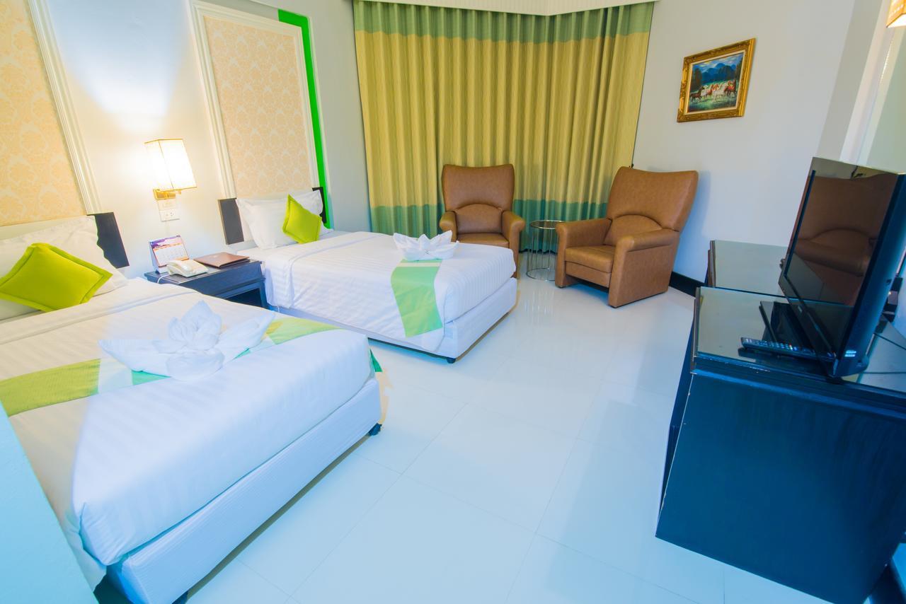 Asawann Hotel Nongkhai Нонгкхай Экстерьер фото